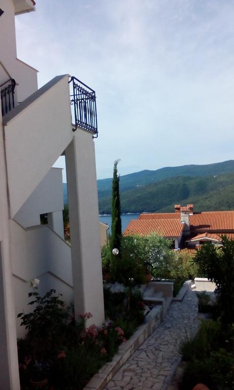 Apartments Mare Losinjska 16 Rabac Camera foto